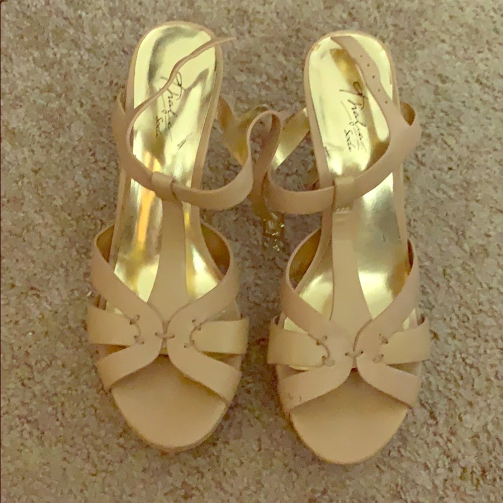 Tan Heels